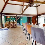 La Clef Decamp Greenland 15pers Jacuzzi Sauna Airhockey Billard Hudimesnil