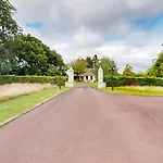 La Clef Decamp Greenland 15pers Jacuzzi Sauna Airhockey Billard Hudimesnil