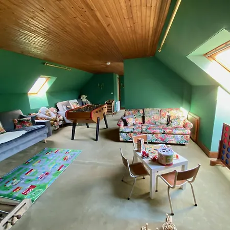 Semesterbostad Greenland 15pers Jacuzzi Sauna Airhockey Billard *