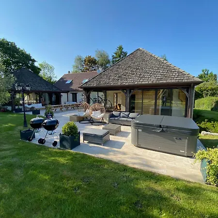 Greenland 15pers Jacuzzi Sauna Airhockey Billard Hudimesnil