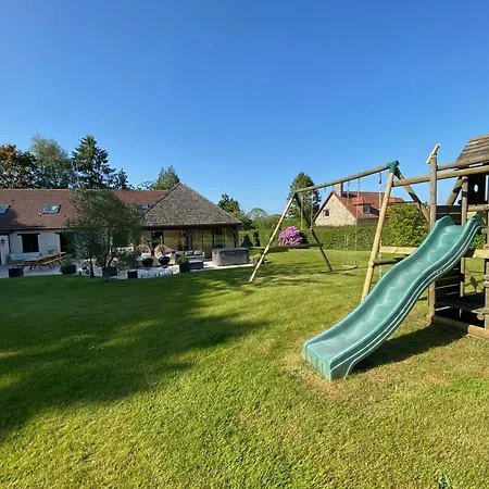 Semesterbostad Greenland 15pers Jacuzzi Sauna Airhockey Billard