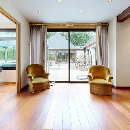 Greenland 15pers Jacuzzi Sauna Airhockey Billard Hudimesnil