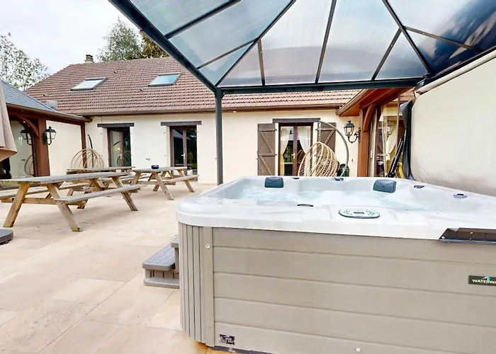 La Clef Decamp Greenland 15pers Jacuzzi Sauna Airhockey Billard Hudimesnil