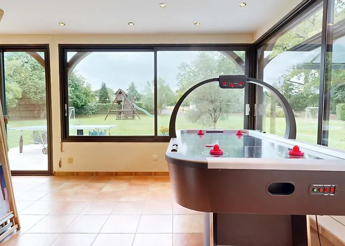 La Clef Decamp Greenland 15pers Jacuzzi Sauna Airhockey Billard * Hudimesnil