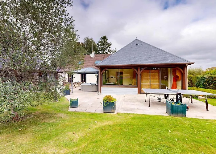 La Clef Decamp Greenland 15pers Jacuzzi Sauna Airhockey Billard * Hudimesnil