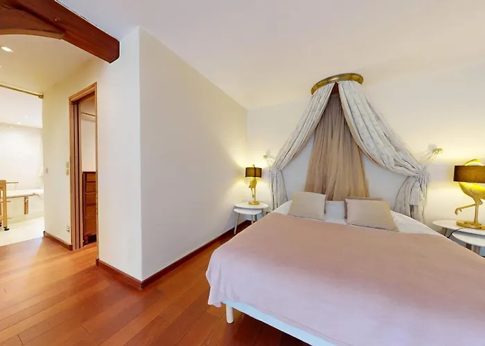 Feriehus La Clef Decamp Greenland 15pers Jacuzzi Sauna Airhockey Billard